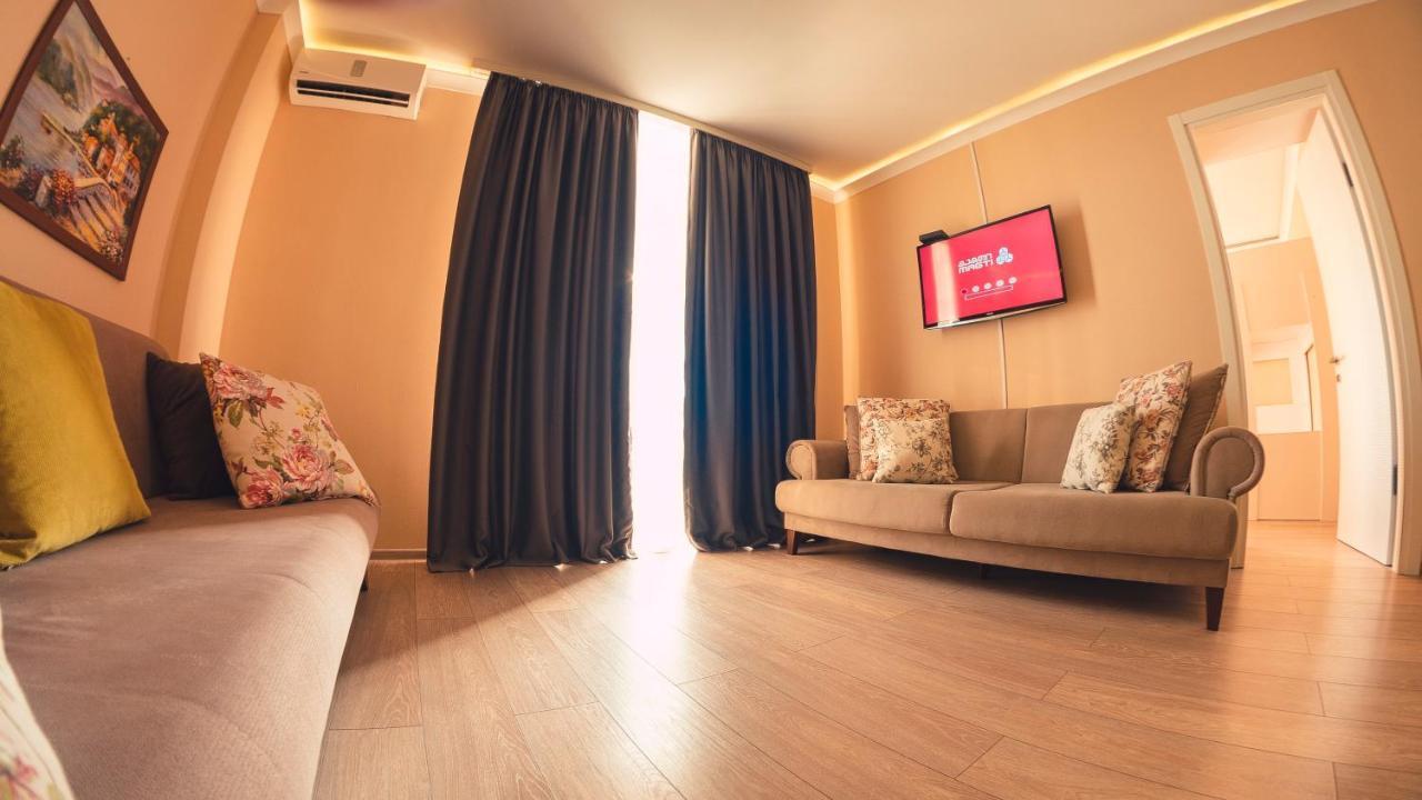 Apart Hotel Orbi Batumi Eksteriør bilde