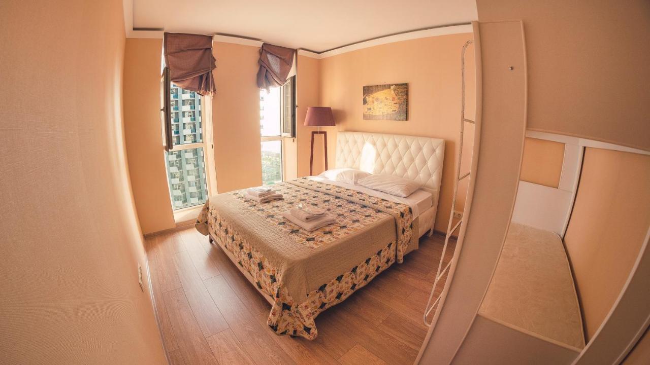 Apart Hotel Orbi Batumi Eksteriør bilde